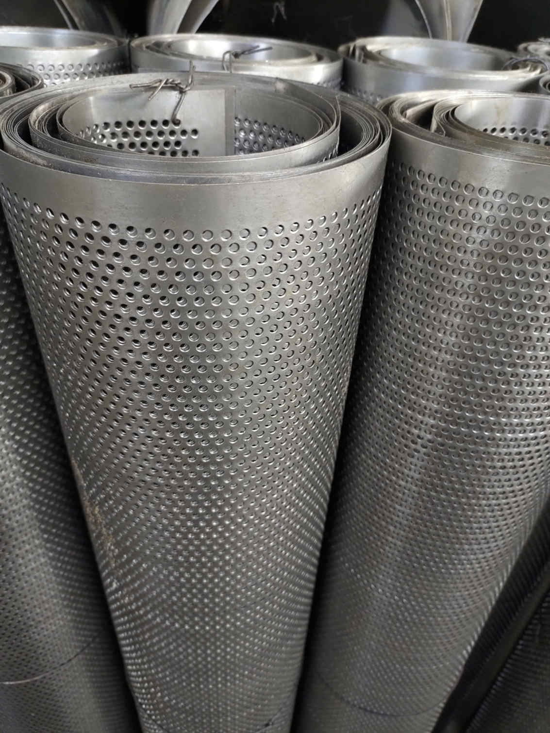 Lưới inox đột lỗ - Tấm Inox đột lỗ